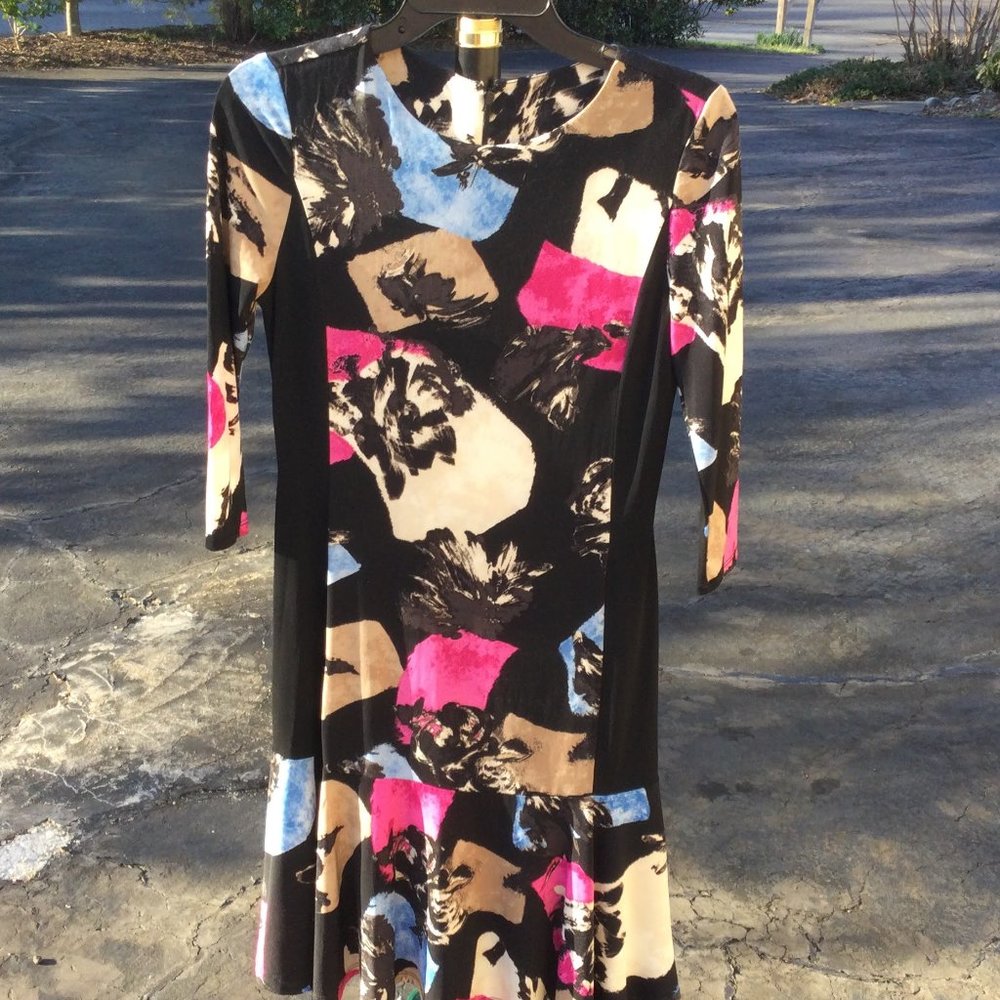 Slender Floral Flare End Long Dress